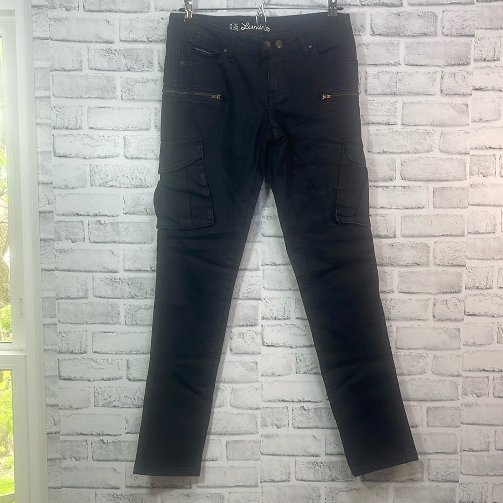 Luxirie Skinny Black Cargo Jeans 28